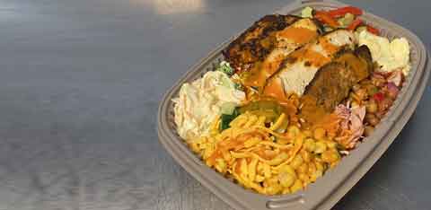 Example of a large tray with meat, four homemade salads and sauce of your choice